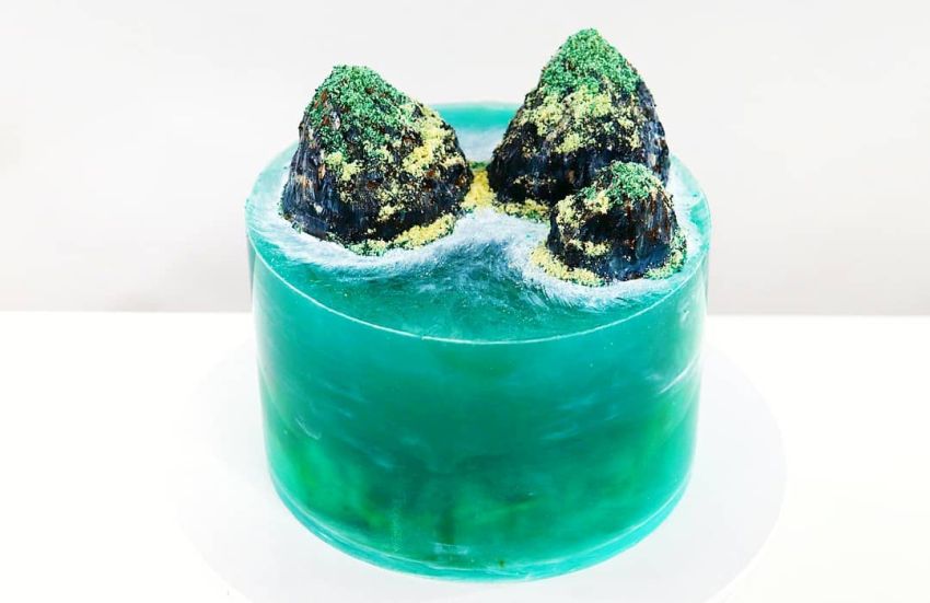 These Jelly Island Cakes are Best Dessert Trend of 2020