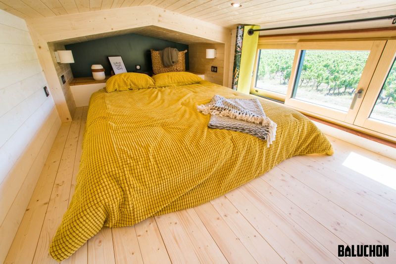 Baluchon Builds Kiwi Tiny House as Vacation Rental 