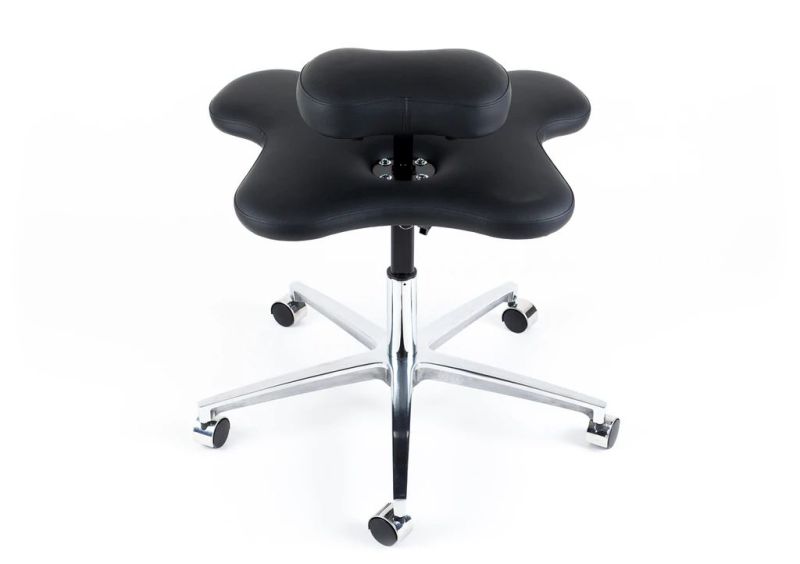 The Soul Seat: An Office Chair That Allows You to Sit Crosslegged