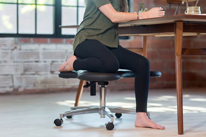 Soul Seat Chair Lets You Sit in Cross-Legged Position 