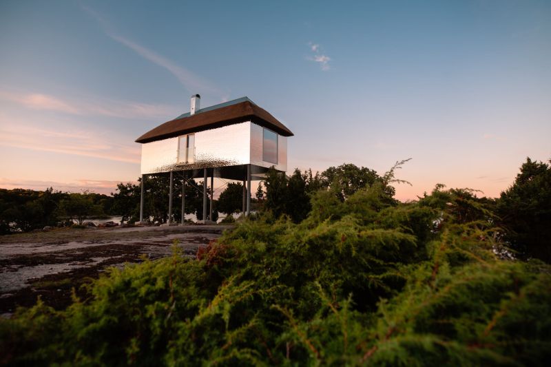 SynVillan Mirror Cabin is Newest Addition at Eriksberg Nature Reserve