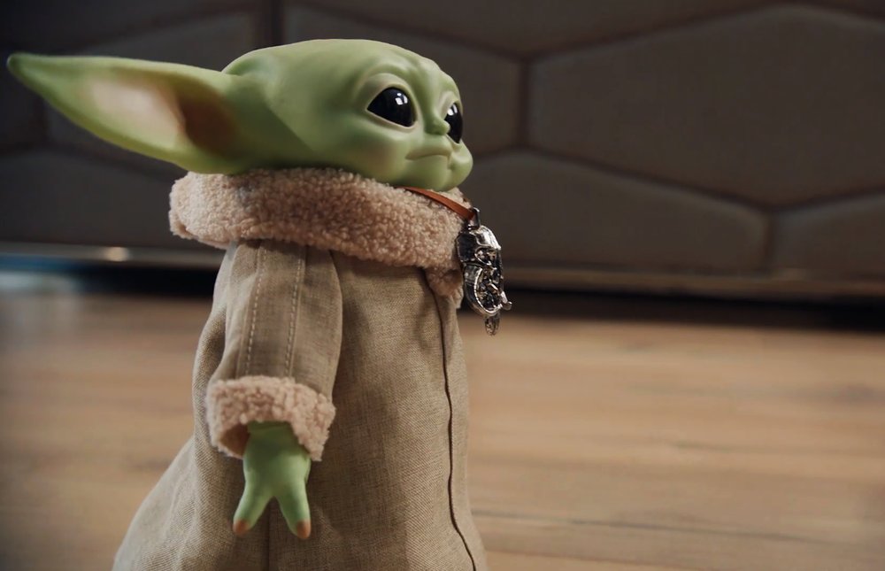 RC Baby Yoda Robot Wiggles its Ears, Walks like a Curious Toddler