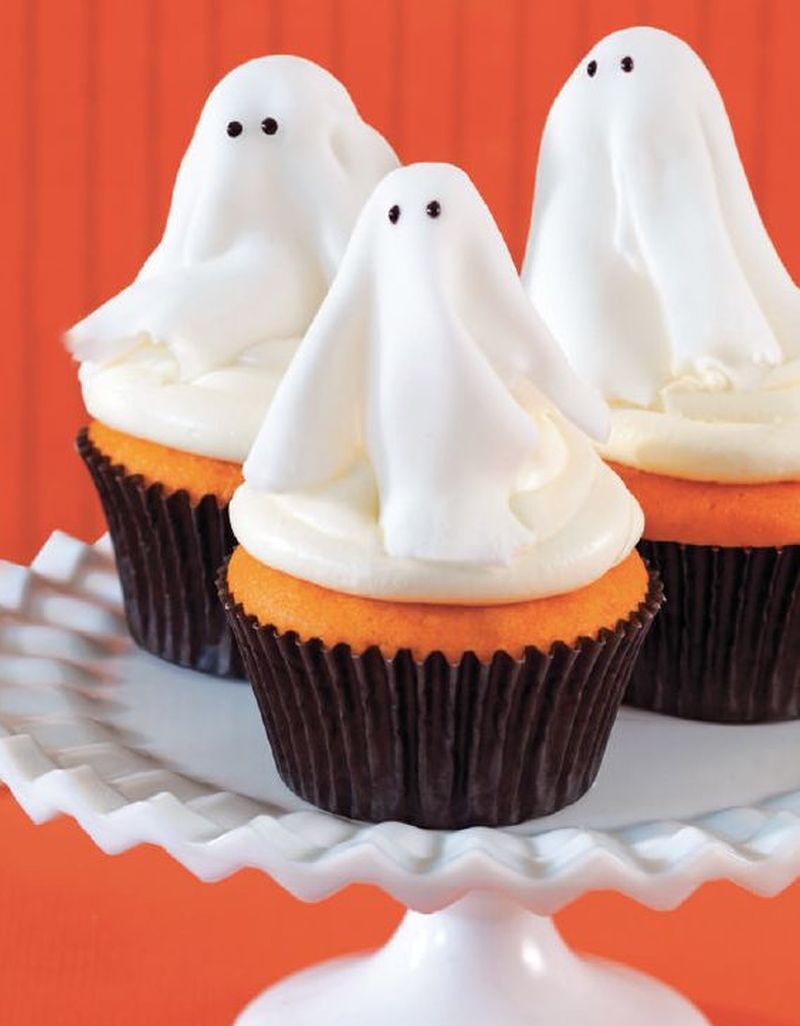 cute ghost Ghost Cupcakes for Halloween 