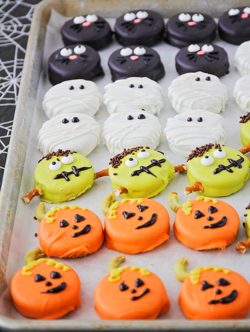 These Halloween Grazing Boards will Inspire You to Make Your Own