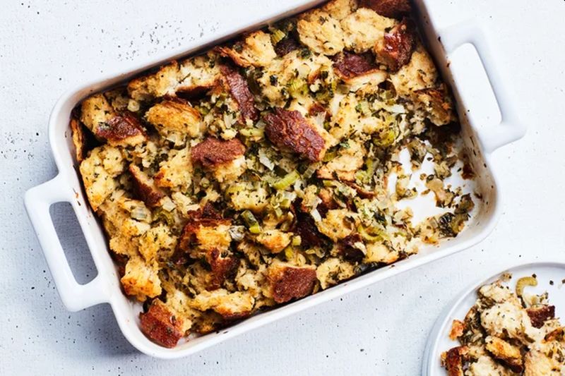 Bread and Herb Mix for Thanksgiving 