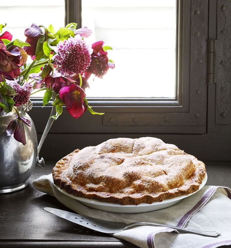 Double-Crust Apple Cheddar Pie