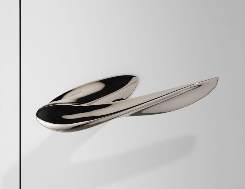 NEXXA Door Handle by Zaha Hadid Design for Izé