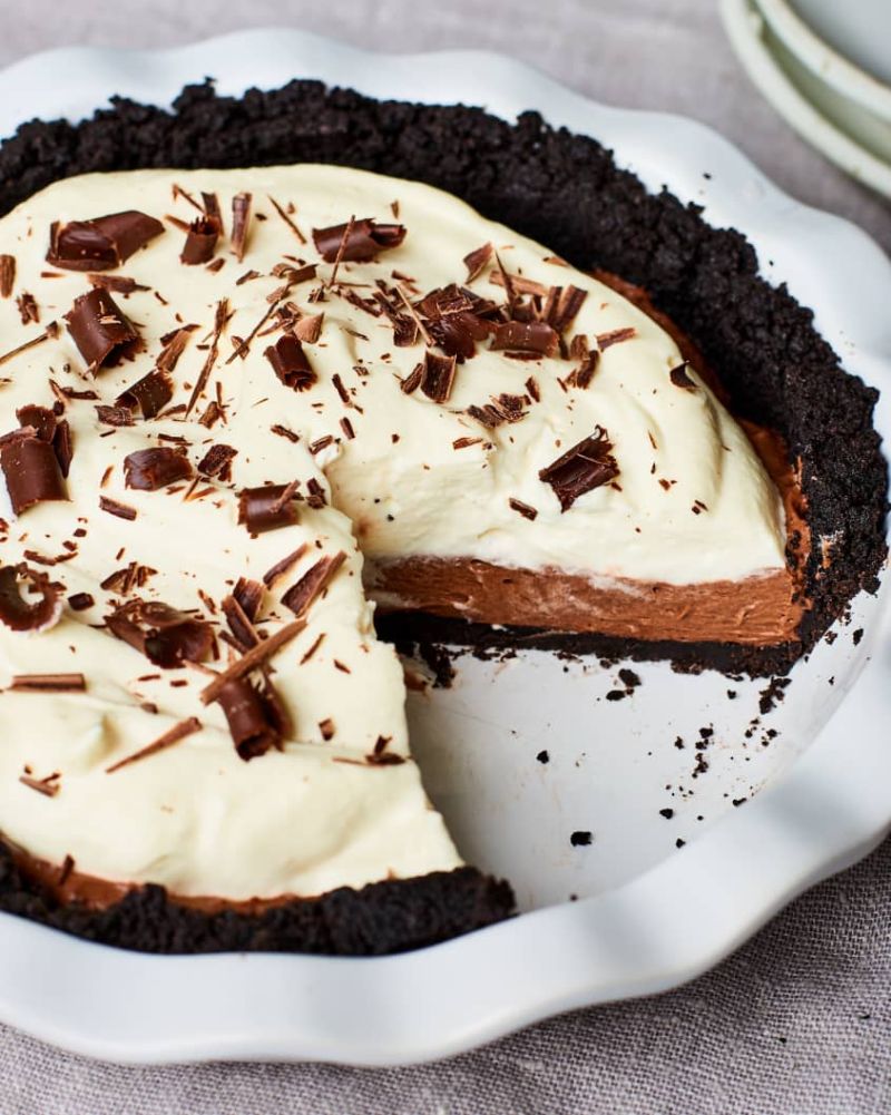 No-Bake Chocolate Cream Pie