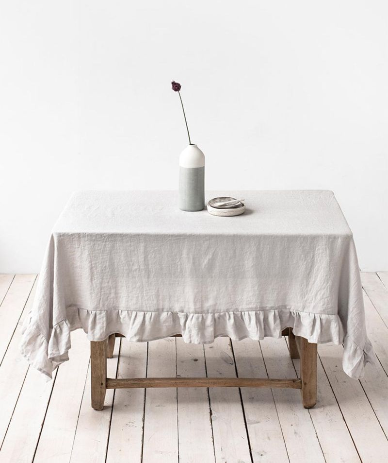 15 Thanksgiving Tablecloth Ideas Buy These For Graceful Table Layout