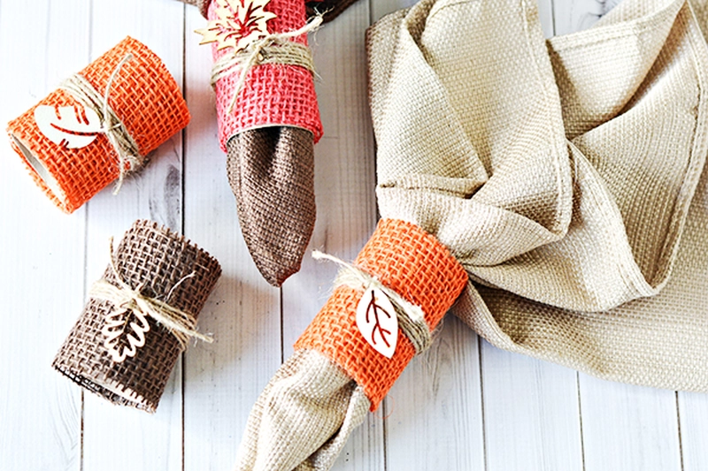 burlap napkin ring