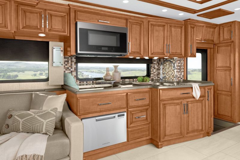 Newmar’s 2021 Supreme Aire Motorhome is Designed for Luxury Living on Road 