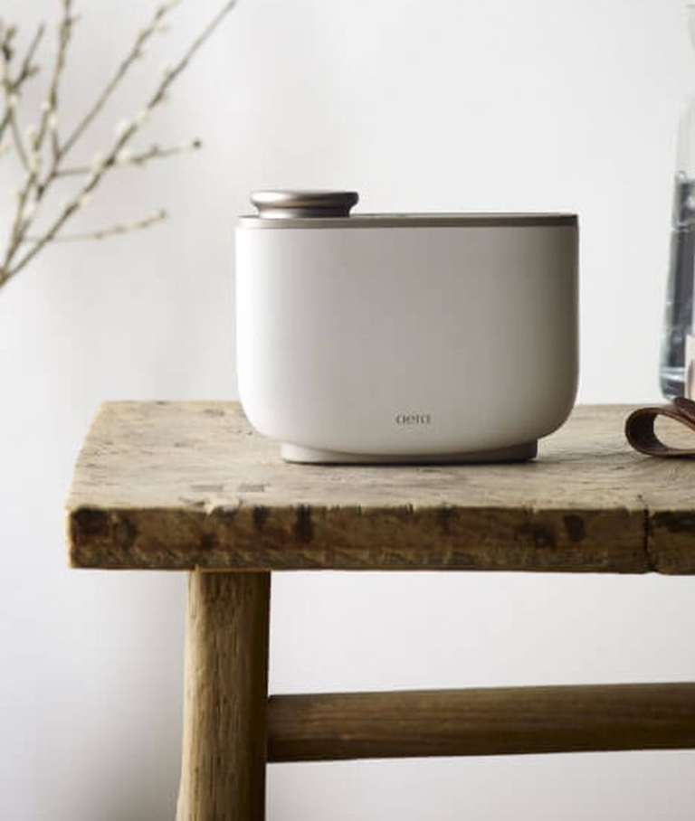 PhoneControlled Aera Smart Aroma Diffuser is Perfect for Smaller Spaces