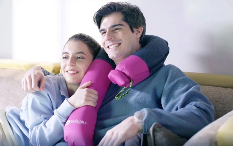 EasierHike Alpha Neck Pillow Comes with Phone Holder