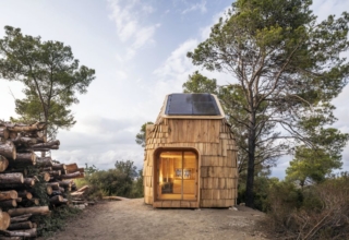 Niu Haus Tiny House by IAAC