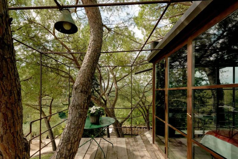 This Picturesque Treehouse in Florence, Italy is Available for Rent on Airbnb