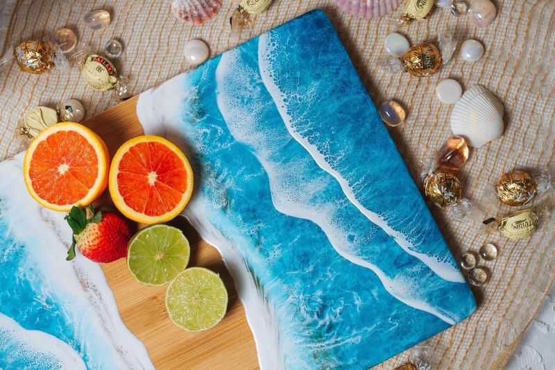 Maria Risen Creates Wood Serving Boards with Amazing Resin Seascapes 