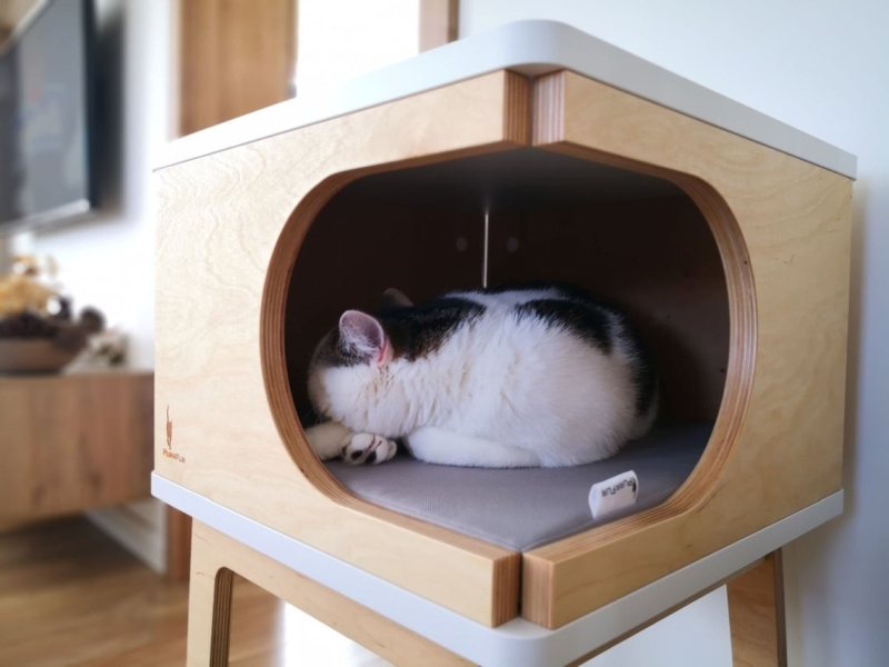 Purrfur's Stylish Cathouse With Hammock is Perfect for Two Cats