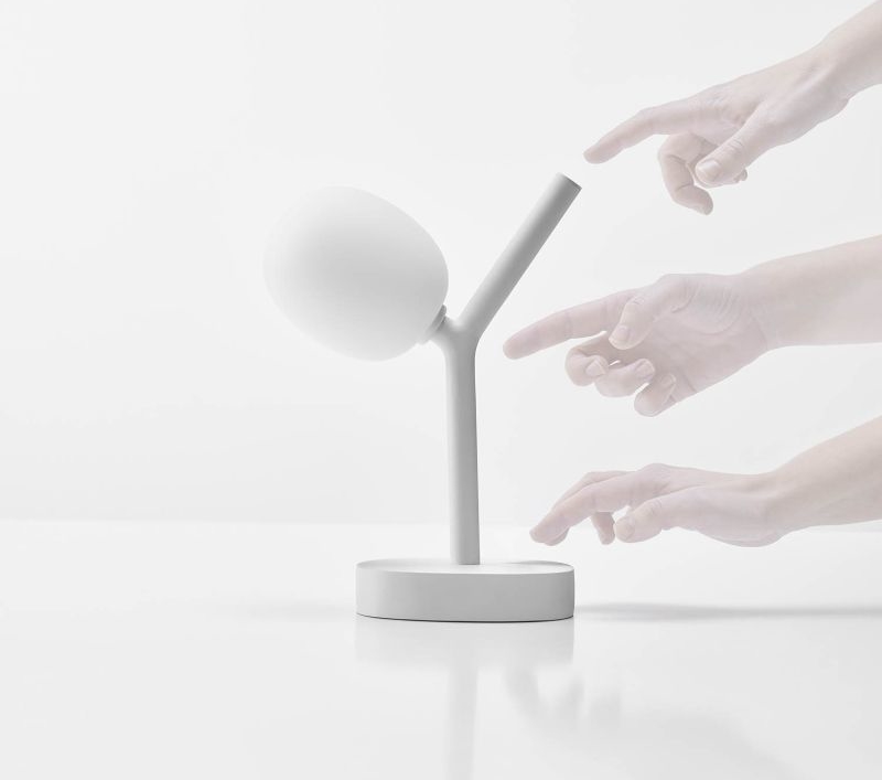 BROKIS Launches its New Ivy Table Battery Lamp