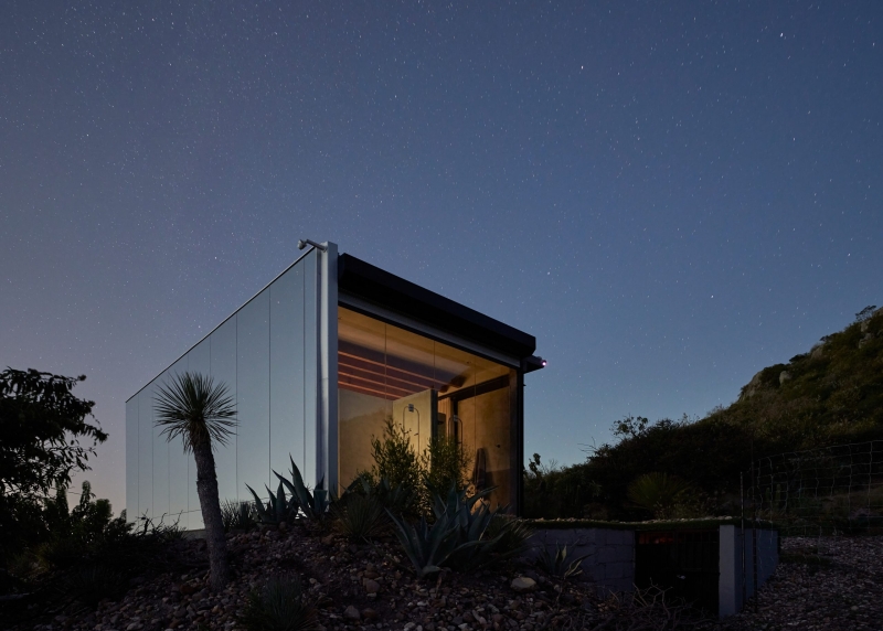 Casa Etérea Off-Grid Glass House Blends Into the Slopes of an Extinct Volcano