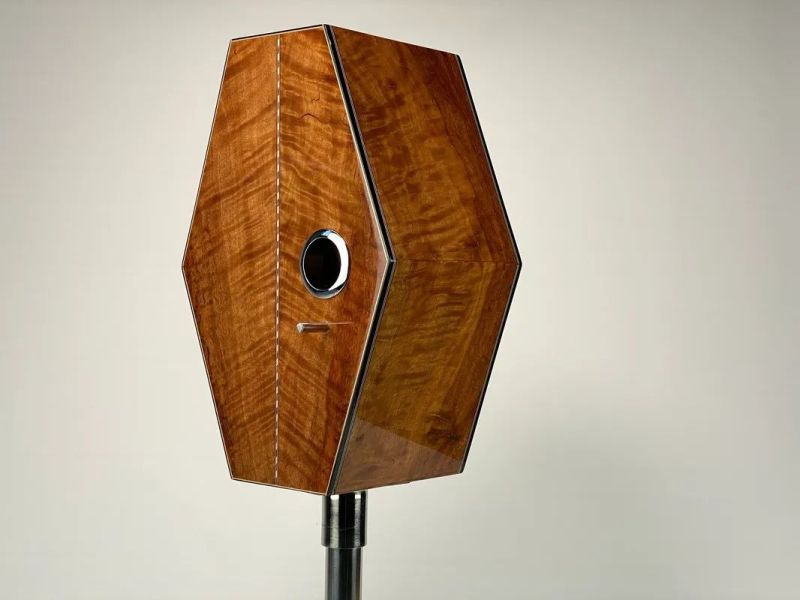 Hexocaster Luthier-Inspired Birdhouses are Perfect for Collectors