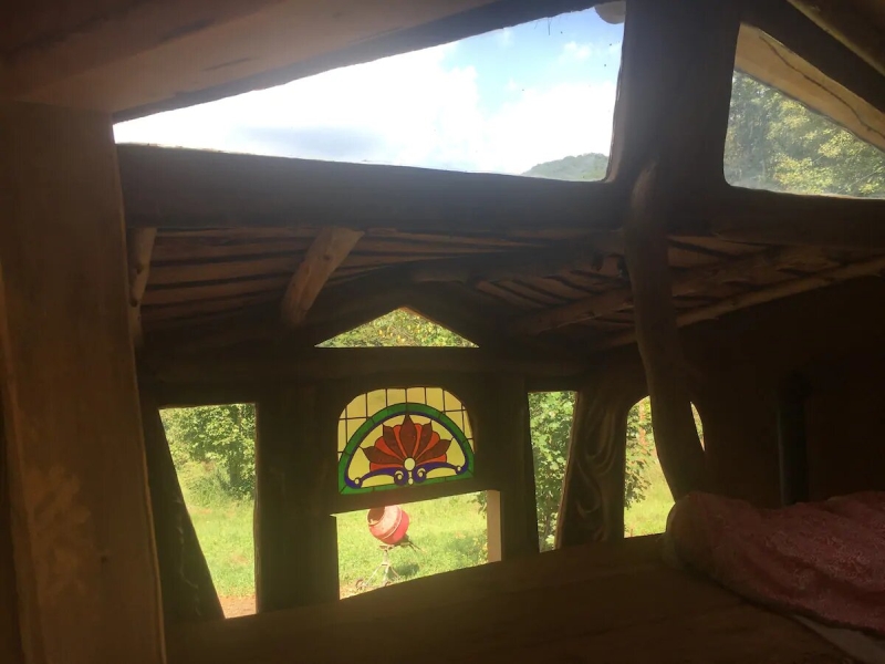 This Hobbit Earth House is Perfect for Meditation and Healing