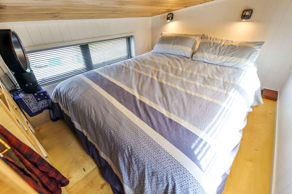 This Off-the-Grid Tiny Home Features Brilliant Design Elements