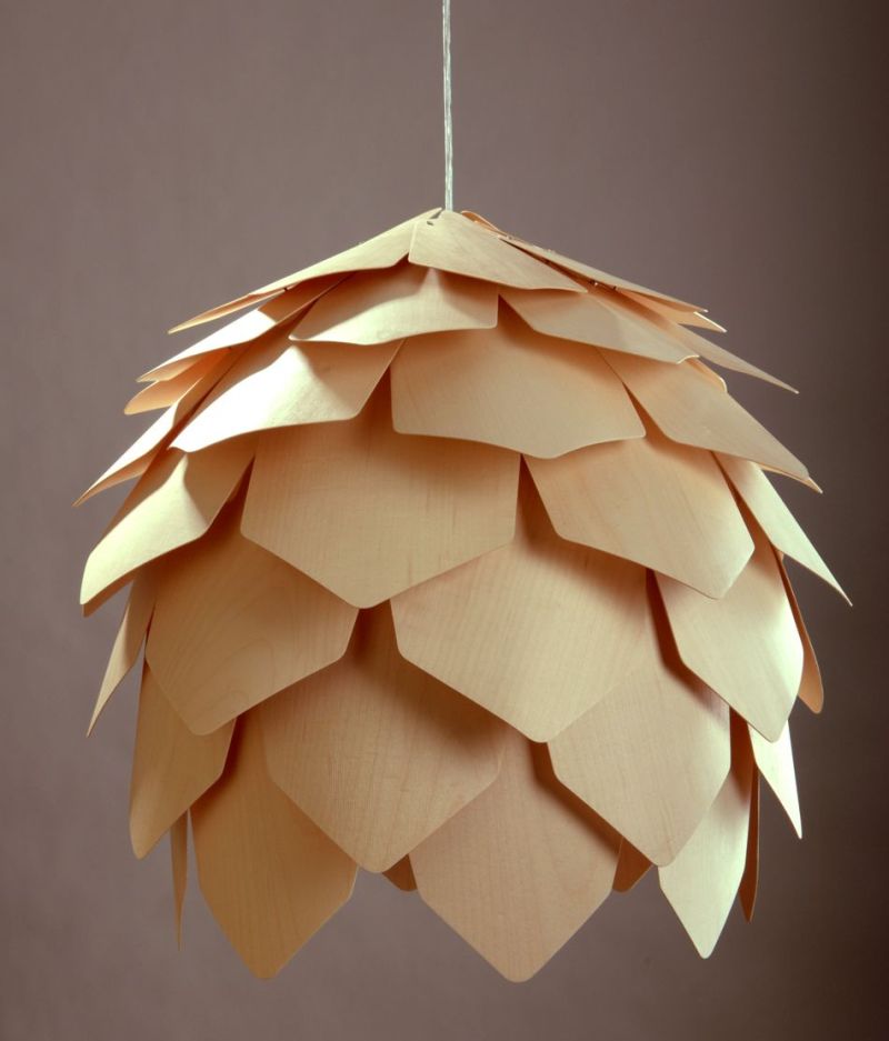 Crimean Pinecone Lamp