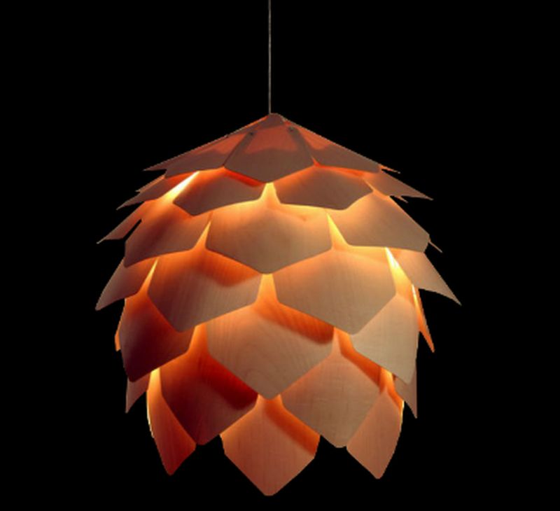 Crimean Pinecone Lamp