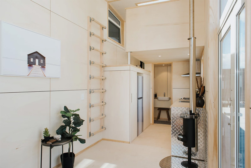 The Kapiti Tiny House is Perfect for Two Persons