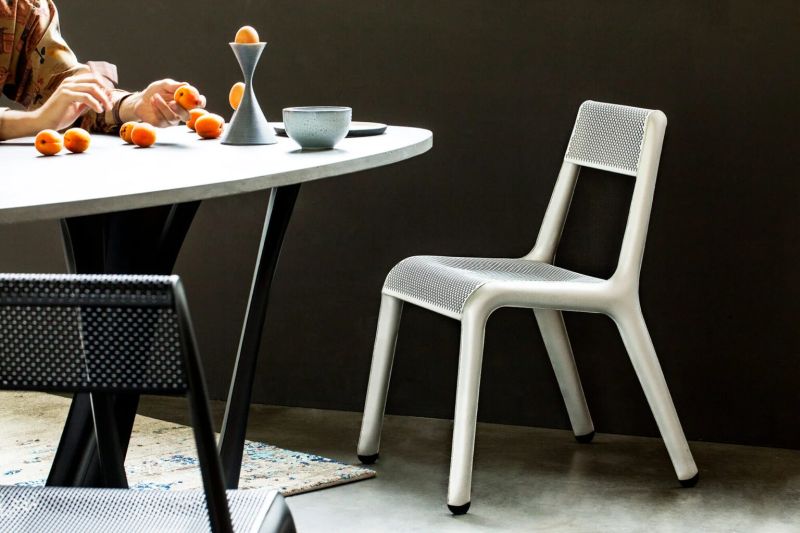 Ultraleggera is a Minimalist Lightweight Metal Chair