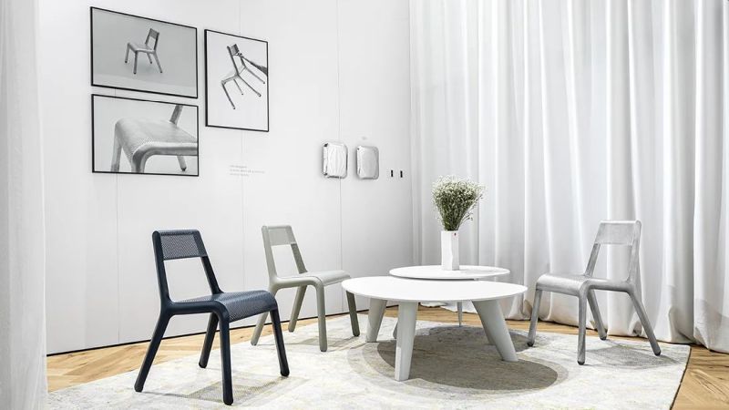 Ultraleggera is a Minimalist Lightweight Metal Chair