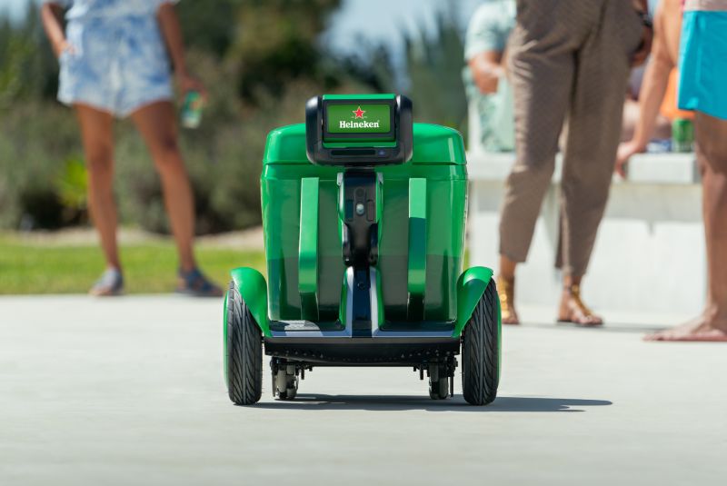 Heineken Launches Robotic Cooler that Walks with You