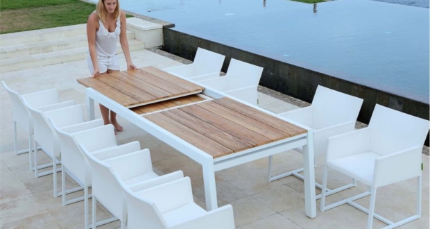 MAMAGREEN BAIA Dining Table Extends to Accommodate 12 People
