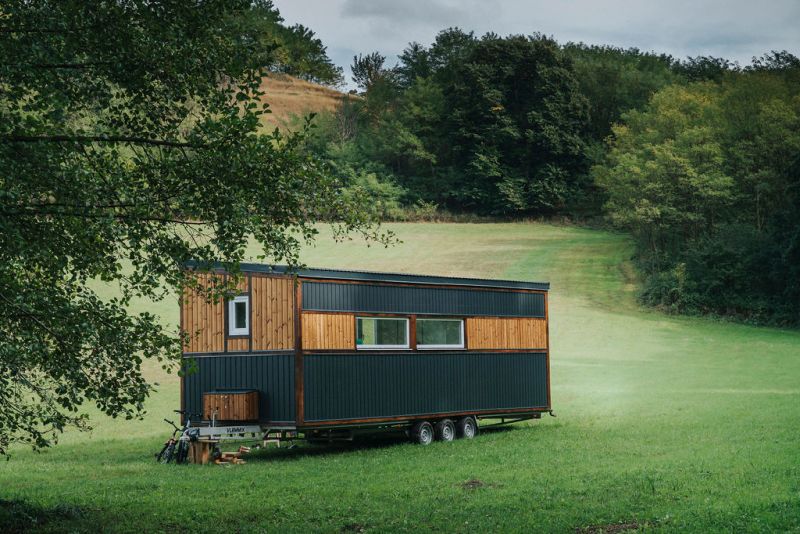 Romania-based tiny house manufacturer Solido grabs attention with its fast construction facilities. The company claims to build a tiny house in 60 days,