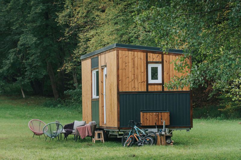 Romania-based tiny house manufacturer Solido grabs attention with its fast construction facilities. The company claims to build a tiny house in 60 days,