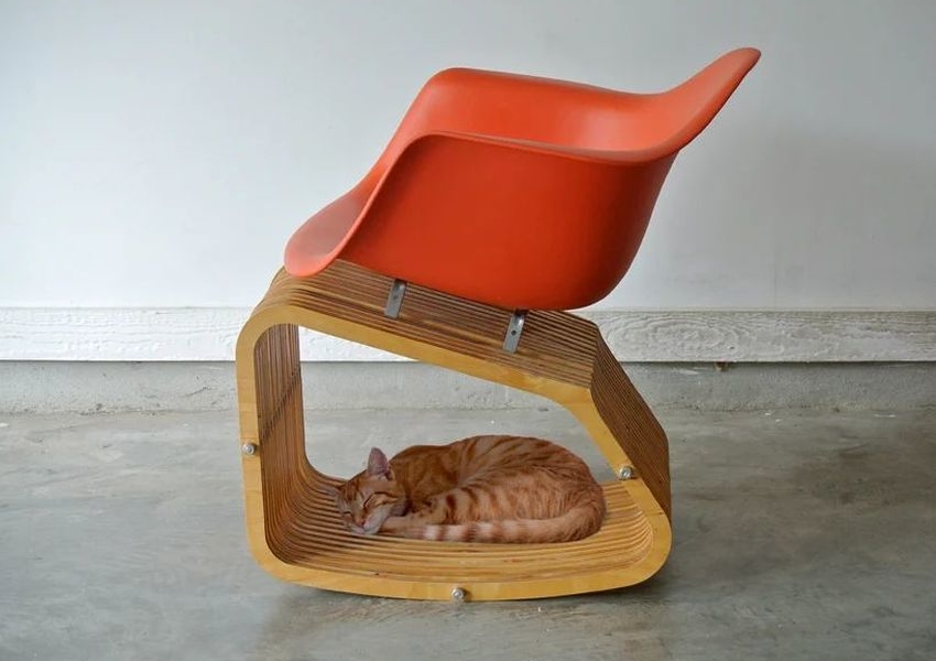 This Unique Chair Rocks both You and Your Pet Together