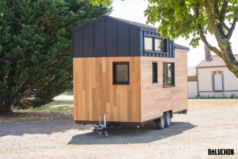 Baluchon Builds Martolod Tiny House for a Sea Lover