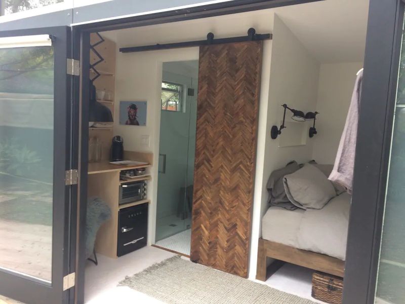 10+ Unique Tiny House Airbnb Rentals in California