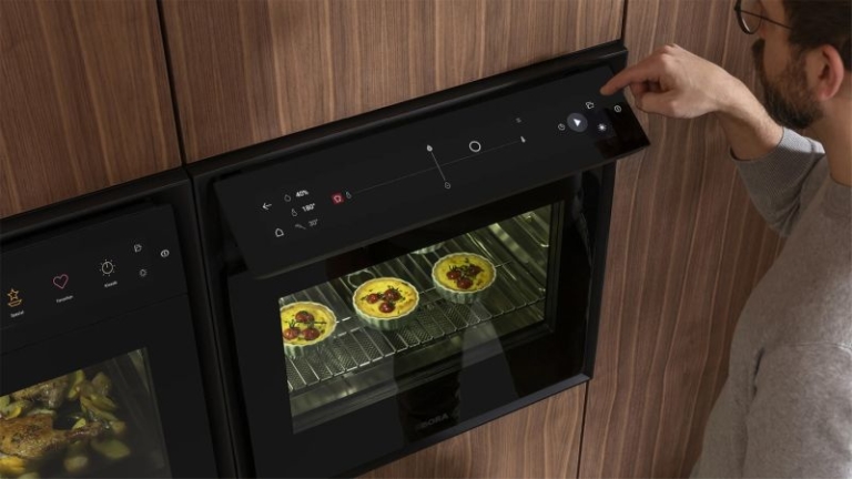 BORA X BO Flex Oven Lets You Bake, Roast and Steam Cook in Style