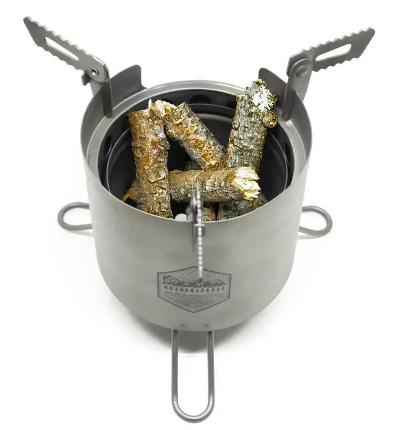 Ti-Line MFSS Stove Comes With a Double Wall Type Titanium Construction to Direct Air Flow 