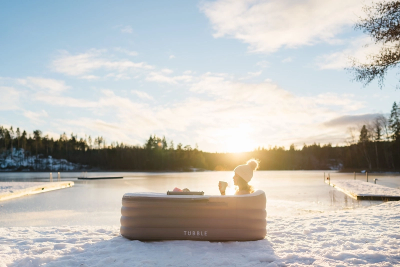 Tubble Inflatable Bathtub is Ideal for Small Bathrooms