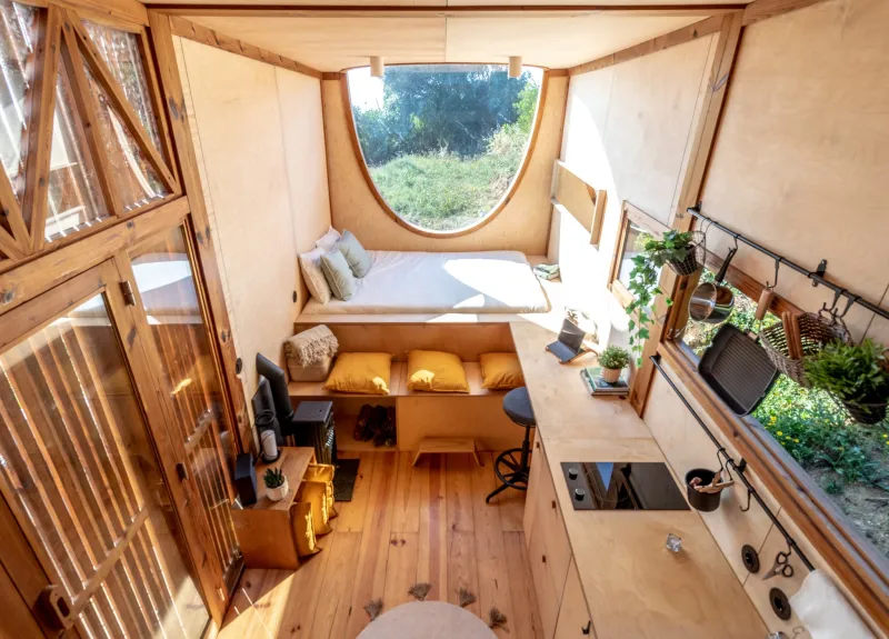 URSA Off-Grid Tiny House By Madeiguincho is a Work of Genius 