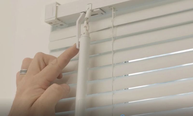 sunsa wand - smart window blinds automation