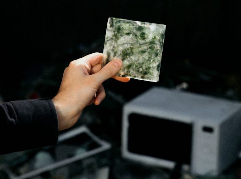 Common Sands – Forite - Turning Glass From Electronic Waste Into Tiles