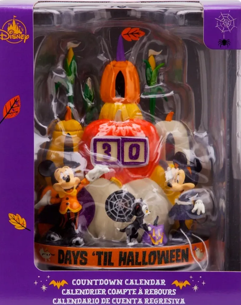  Countdown Clock Featuring Mickey and Minnie Mouse is a Halloween Delight for Kids