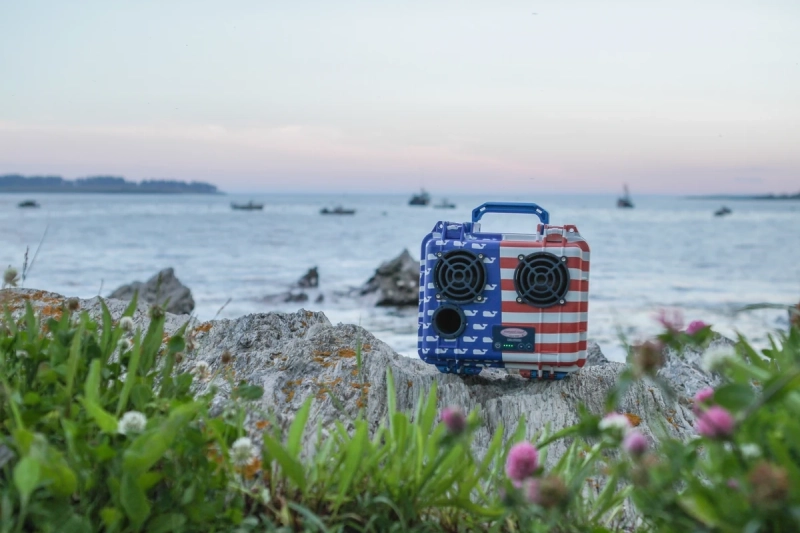 DemerBox: Rugged, Waterproof, Portable Outdoor Speakers