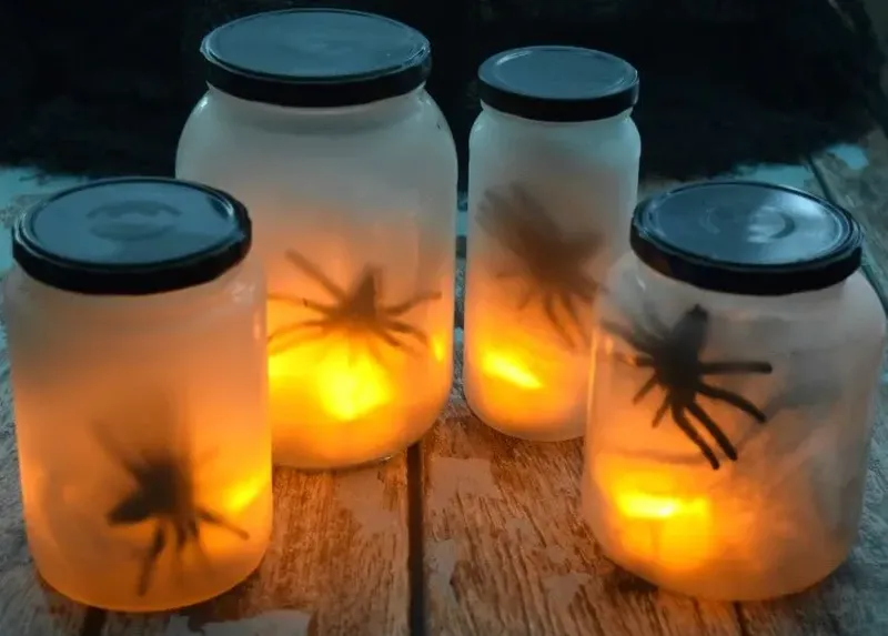 Halloween Spider Decoration Ideas for 2021