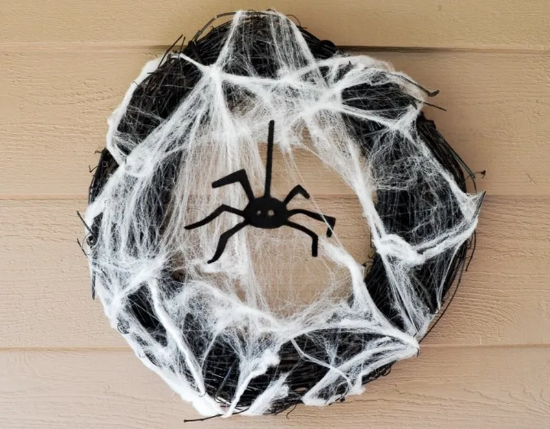 halloween spider decoration ideas