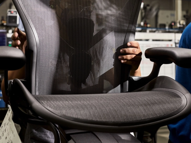 Herman Miller Aeron Office Chair will now Be Made from Ocean-Bound Plastic