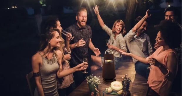 This Lantern Shaped 360 Degree Speaker by LG is Perfect for House Parties